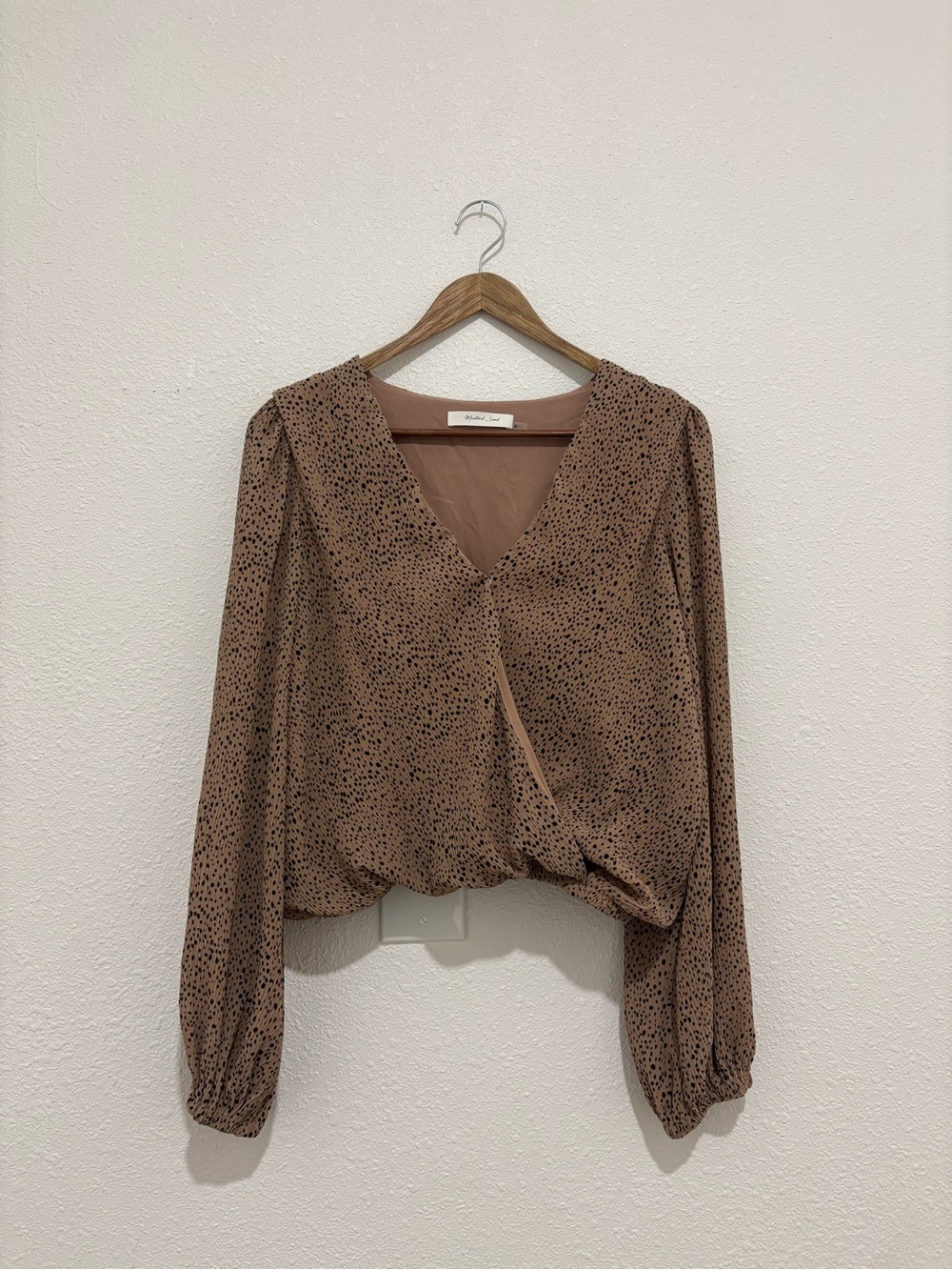 Mustard Seed Brown Printed V-Neck Long Sleeve Cropped Blouse